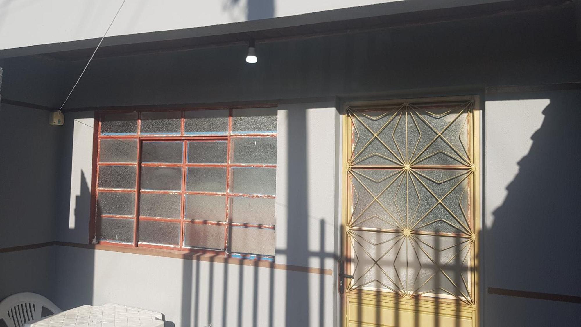 Appartamento Casa No Centro De Foz! Ar-Condicionado, Smart Tv, Wi-Fi, Cozinha, Ventilador E 4 Camas Foz do Iguaçu Esterno foto