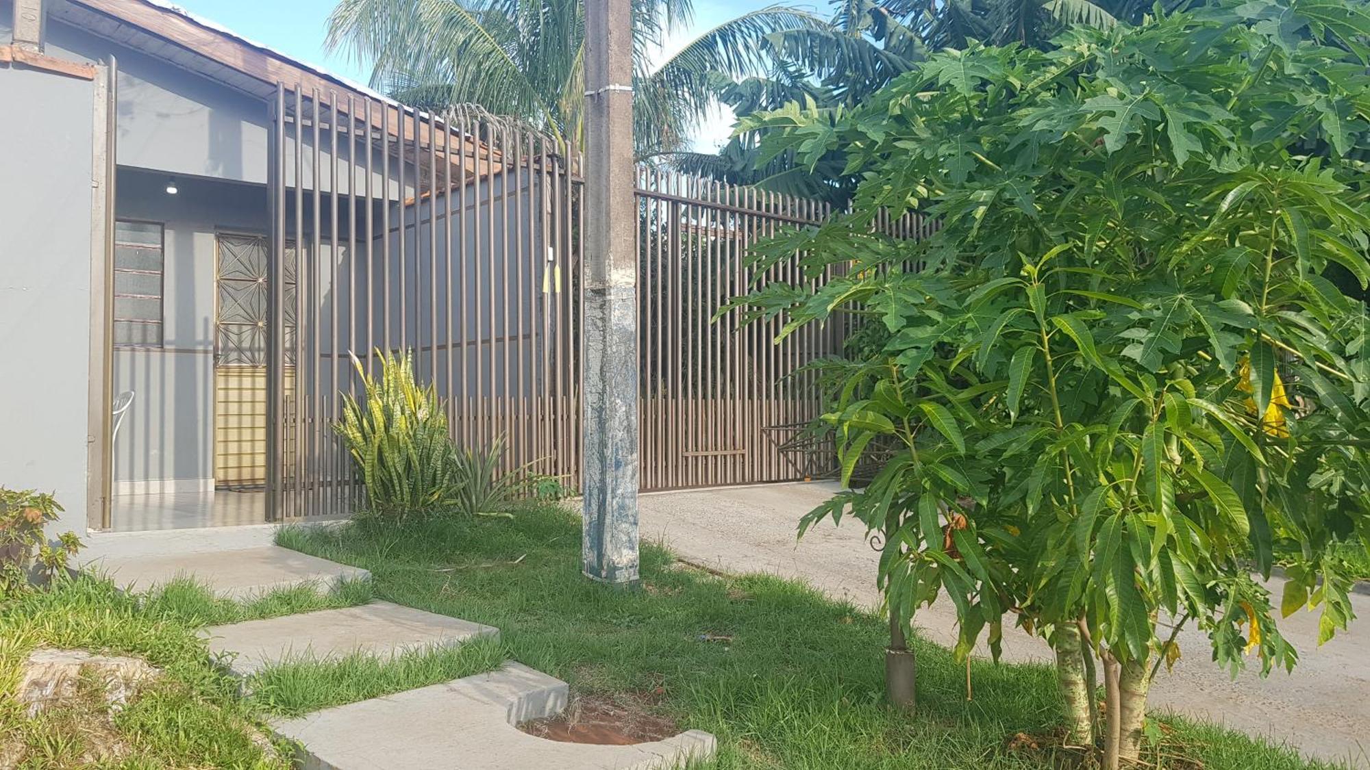 Appartamento Casa No Centro De Foz! Ar-Condicionado, Smart Tv, Wi-Fi, Cozinha, Ventilador E 4 Camas Foz do Iguaçu Esterno foto